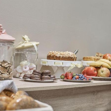 Hotel Adria Κάρλοβι Βάρι Εξωτερικό φωτογραφία