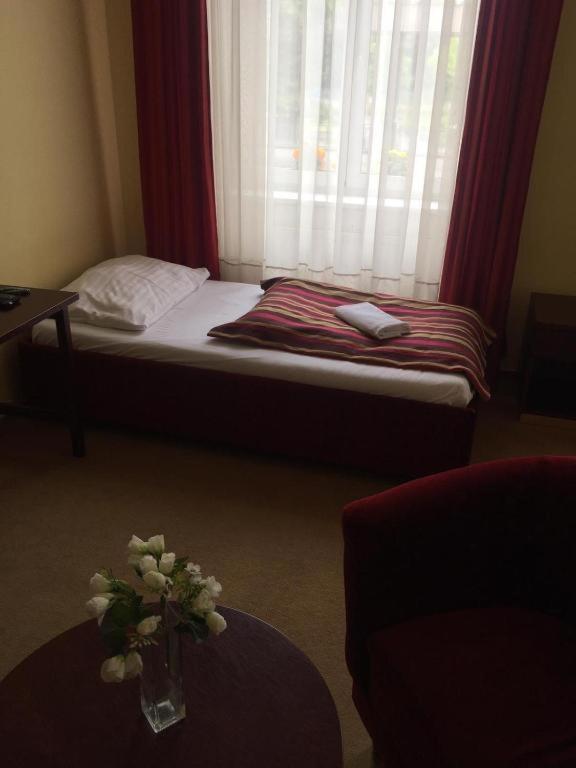 Hotel Adria Κάρλοβι Βάρι Δωμάτιο φωτογραφία