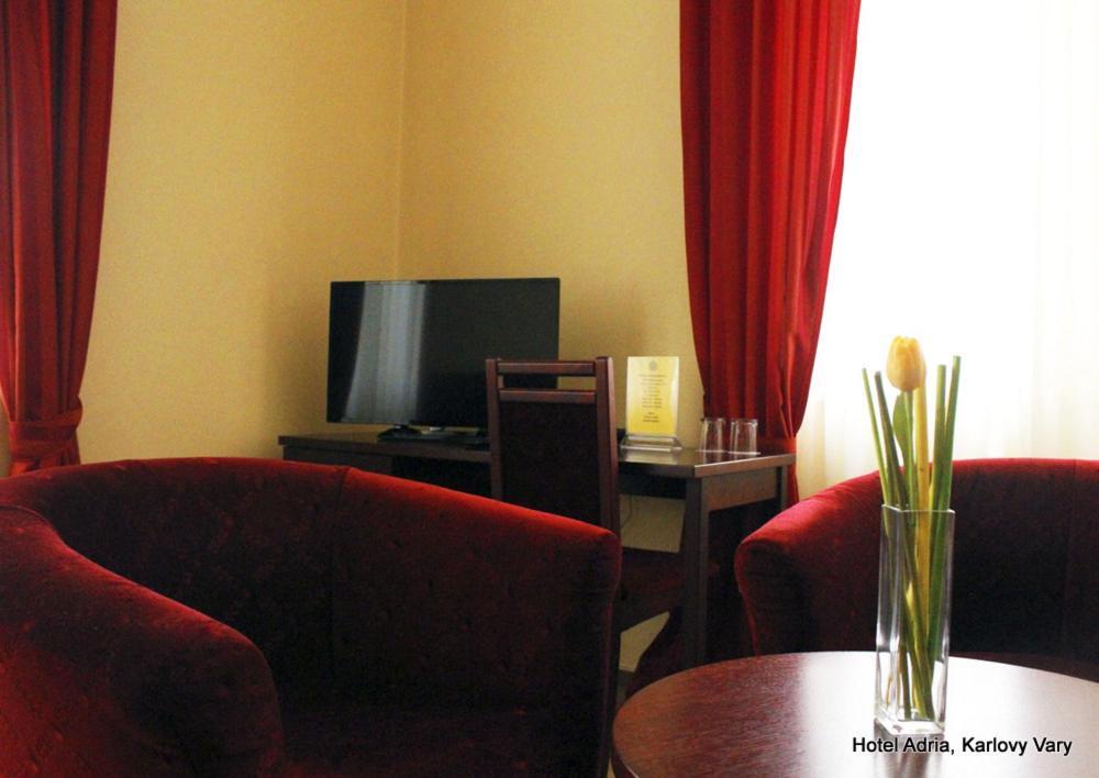 Hotel Adria Κάρλοβι Βάρι Εξωτερικό φωτογραφία