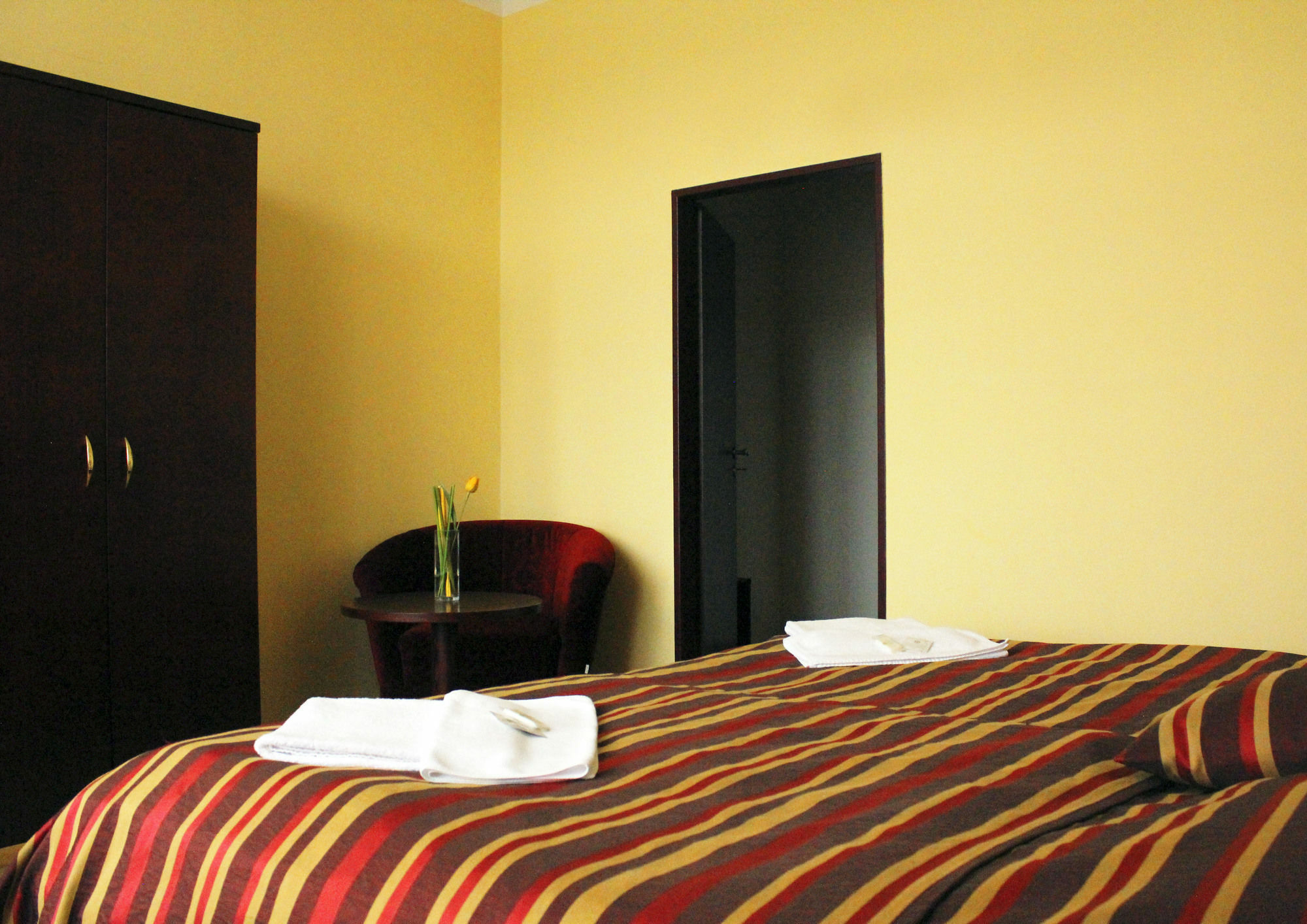 Hotel Adria Κάρλοβι Βάρι Εξωτερικό φωτογραφία